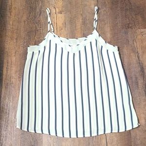 Light weight fashion tank